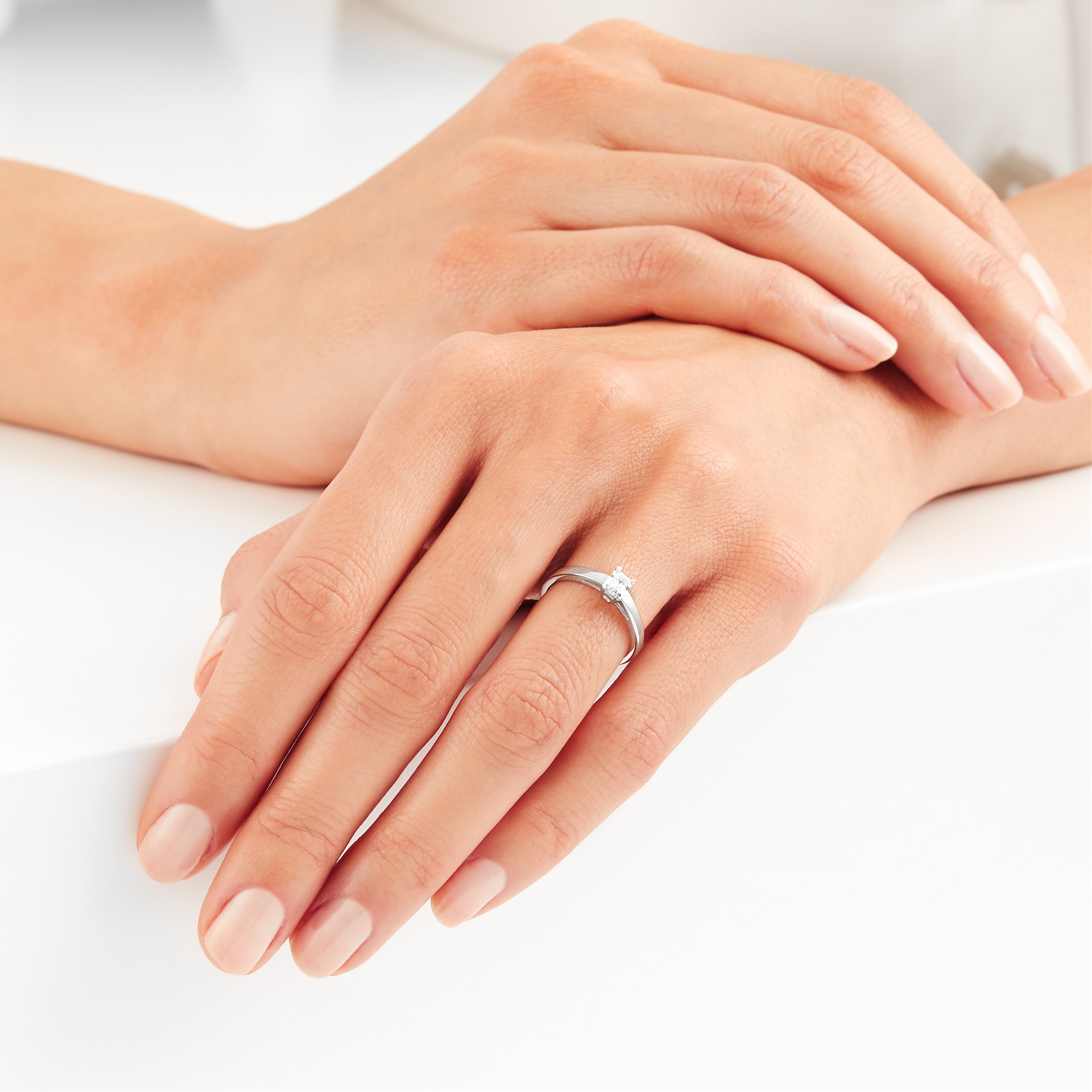 Goldsmiths 18ct White Gold 0.33ct Emerald Cut Diamond Solitaire Engagement Ring Goldsmiths 18ct White Gold 0.33ct Emerald Cut Diamond Solitaire Engagement Ring