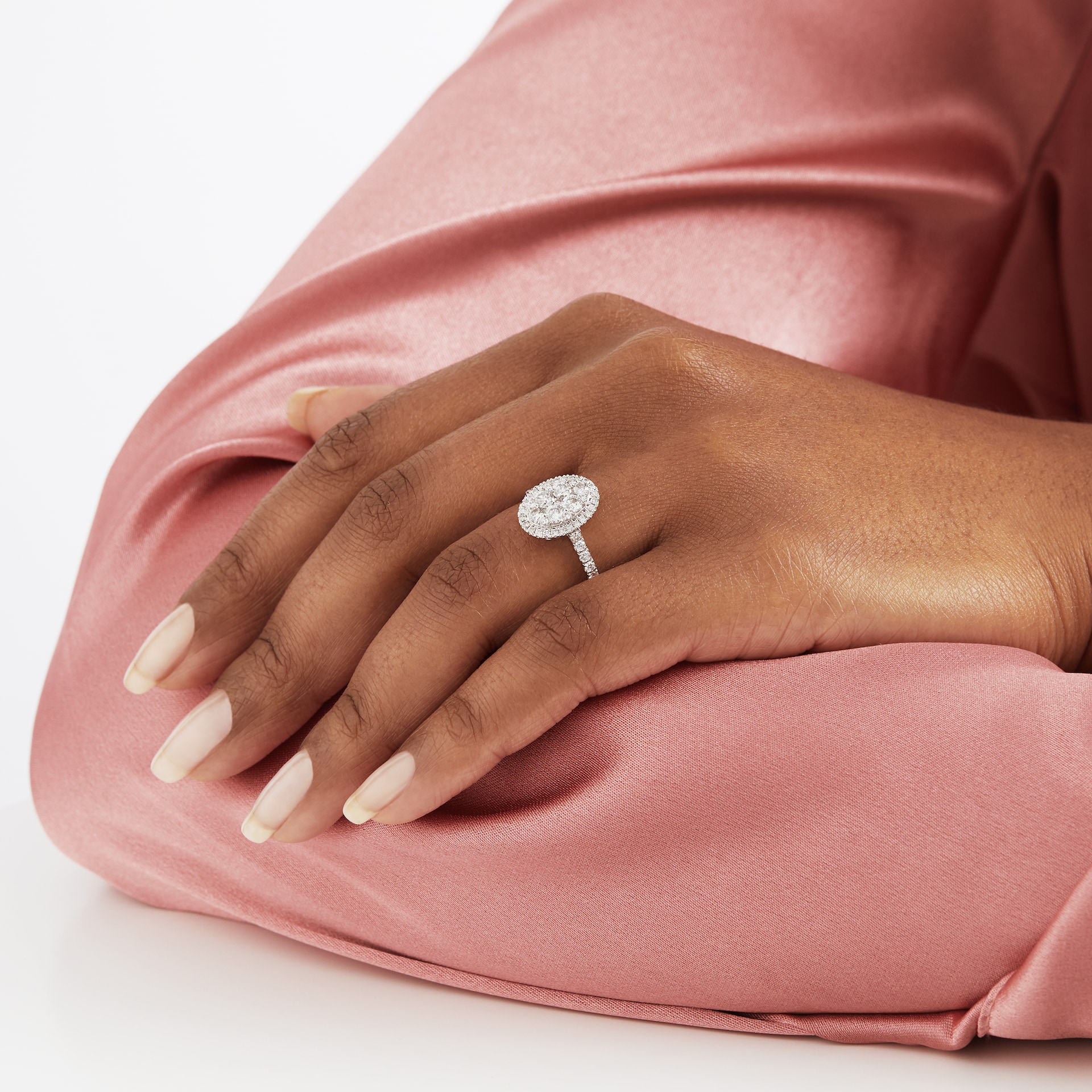 Goldsmiths 18ct White Gold 1ct Diamond Oval Cluster Engagement Ring Goldsmiths 18ct White Gold 1ct Diamond Oval Cluster Engagement Ring