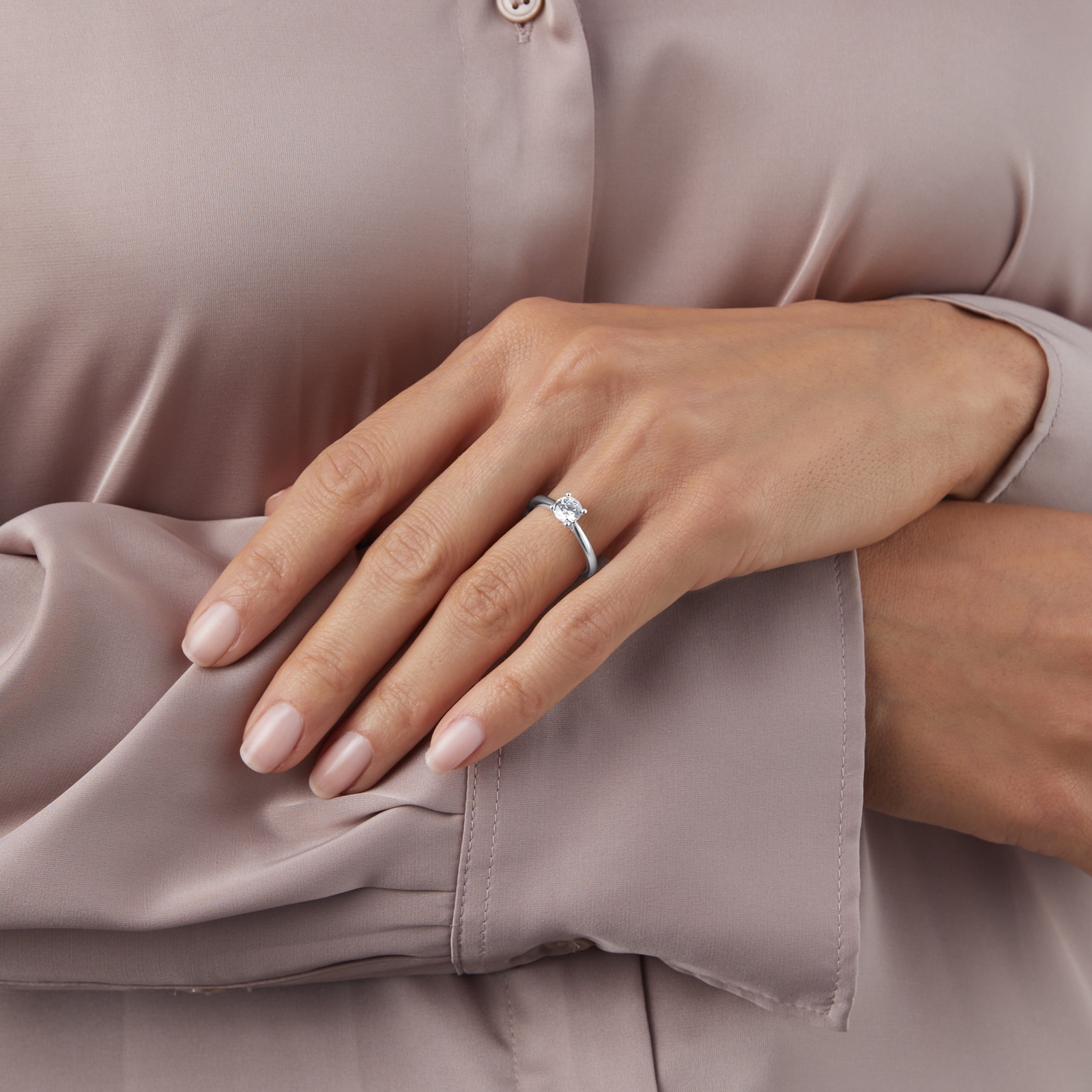 Goldsmiths Platinum 0.70ct Solitaire Diamond Engagment Ring Goldsmiths Platinum 0.70ct Solitaire Diamond Engagment Ring