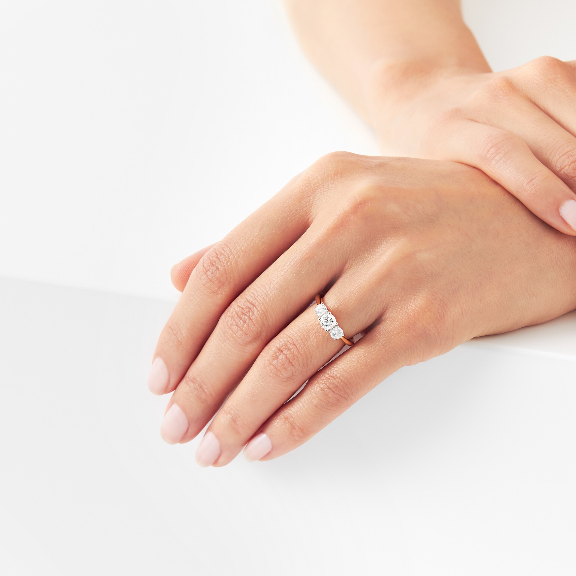 Goldsmiths 18ct Yellow Gold 1.00cttw Diamond Three Stone Engagement Ring Goldsmiths 18ct Yellow Gold 1.00cttw Diamond Three Stone Engagement Ring