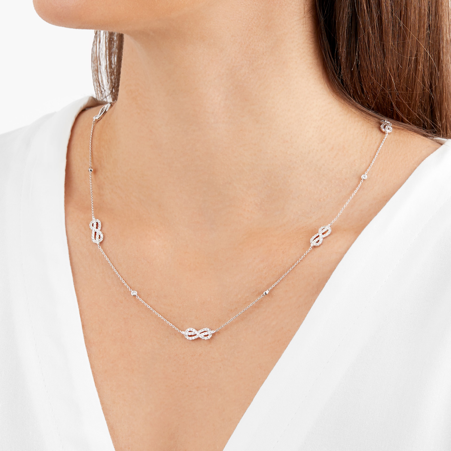 Goldsmiths 18ct White Gold 1.00ct Knot Infinity Station Necklace Goldsmiths 18ct White Gold 1.00ct Knot Infinity Station Necklace