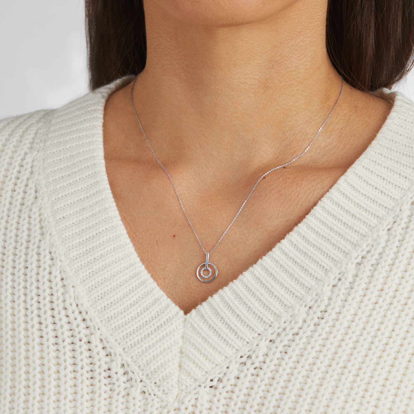 Goldsmiths 9ct White Gold 0.05cttw Diamond Circle Pendant Goldsmiths 9ct White Gold 0.05cttw Diamond Circle Pendant