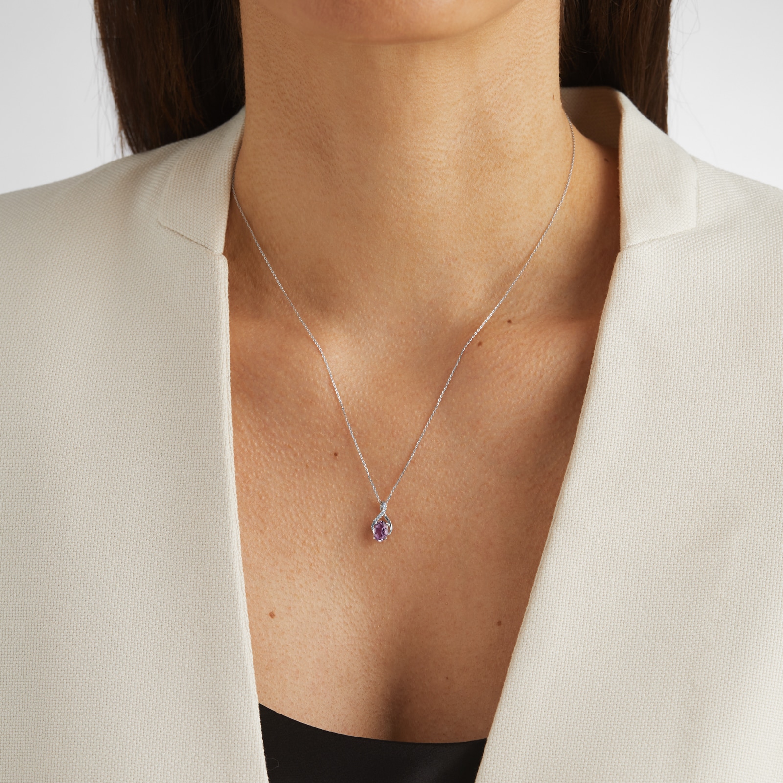 Goldsmiths 9ct White Gold 0.05cttw Diamond & Amethyst Pendant Goldsmiths 9ct White Gold 0.05cttw Diamond & Amethyst Pendant