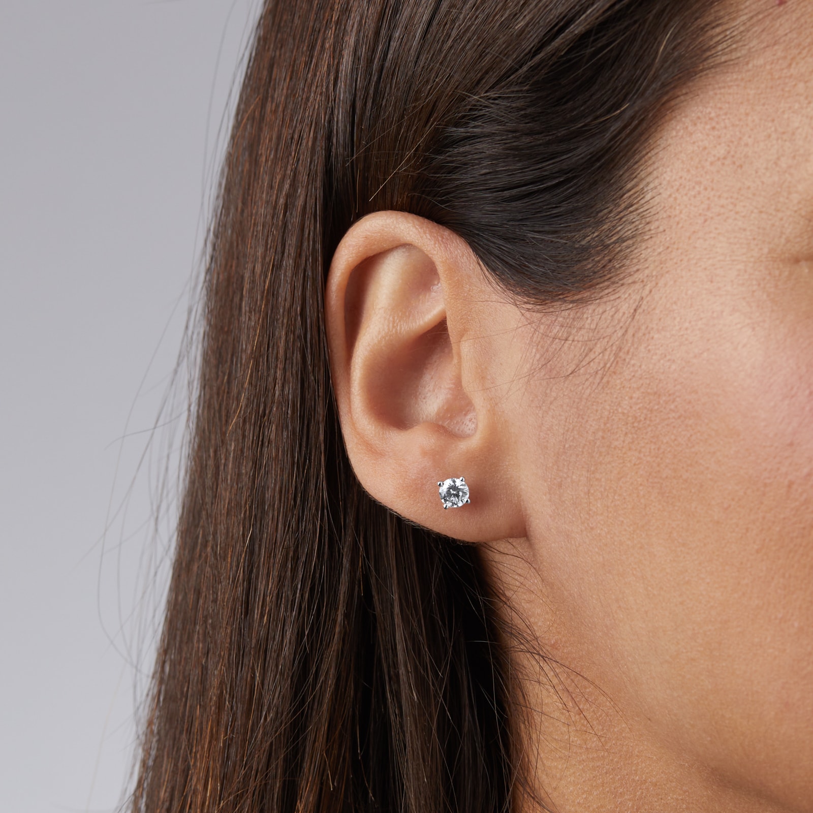 Goldsmiths 18ct White Gold 0.60ct Diamond Solitaire Stud Earrings Goldsmiths 18ct White Gold 0.60ct Diamond Solitaire Stud Earrings